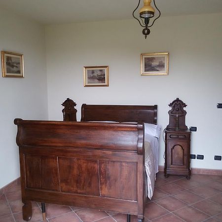 Azienda Agricola Cascina Margherita Villa San Damiano dʼAsti Eksteriør billede