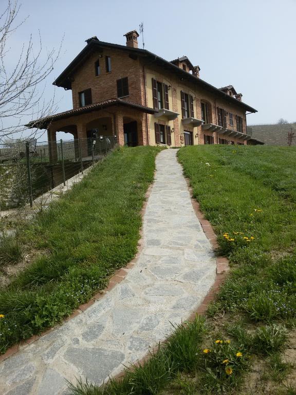 Azienda Agricola Cascina Margherita Villa San Damiano dʼAsti Eksteriør billede
