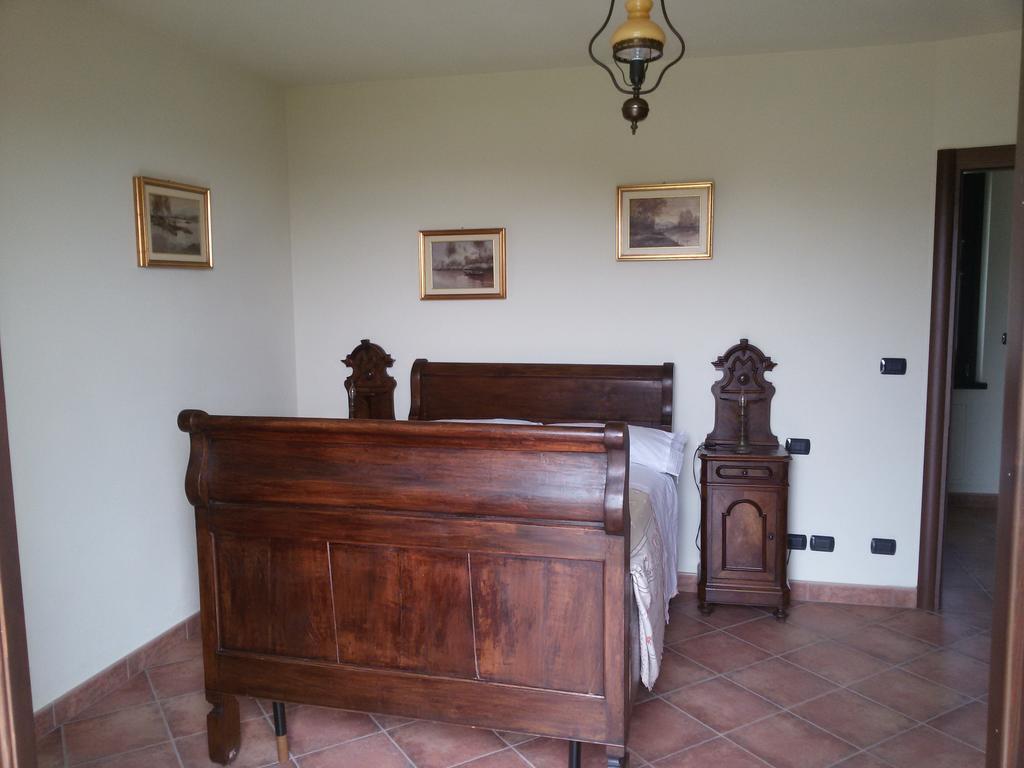 Azienda Agricola Cascina Margherita Villa San Damiano dʼAsti Eksteriør billede